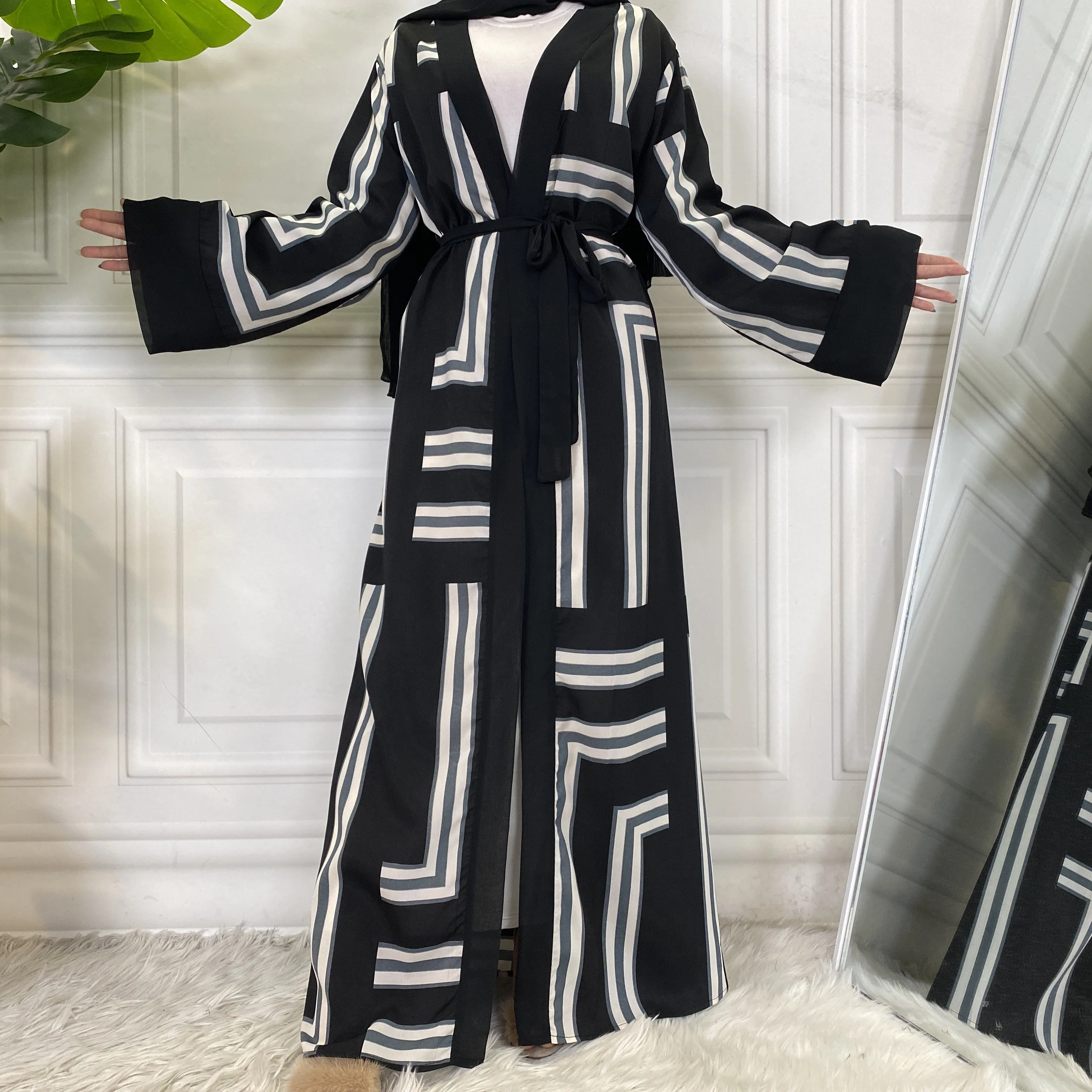 1666# Limited stock digital printing open abaya with matching belt long sleeve dubai kaftan for women