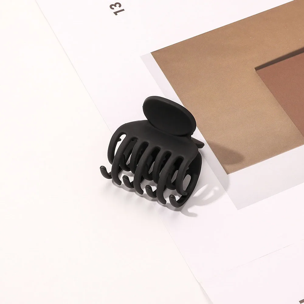 Hot Selling Fashionable girls  Hair Claw Clips For Women Small Hair Claw Women Hair Clips Wholesale