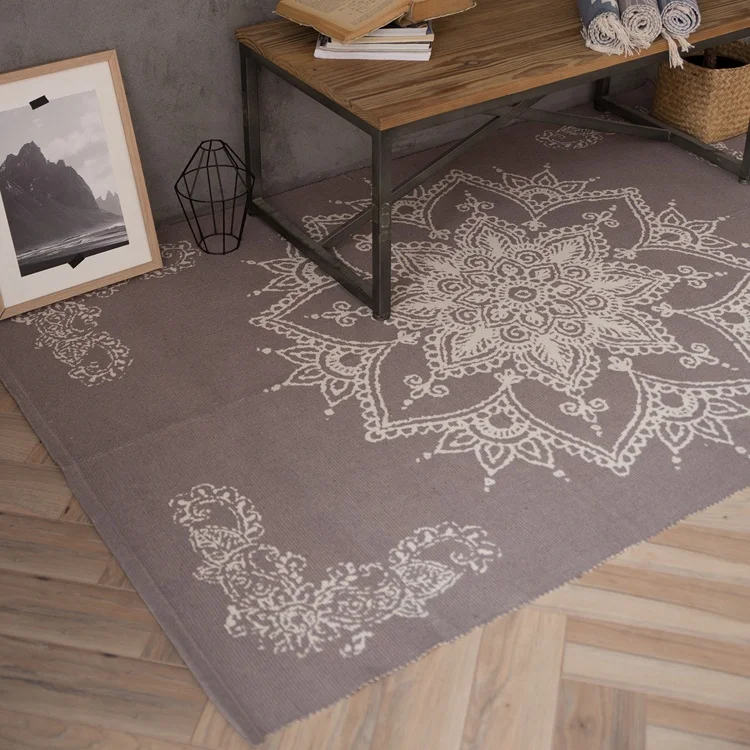 Factory price carpet custom area rug popular indian digital printing floor mat for living room decoration