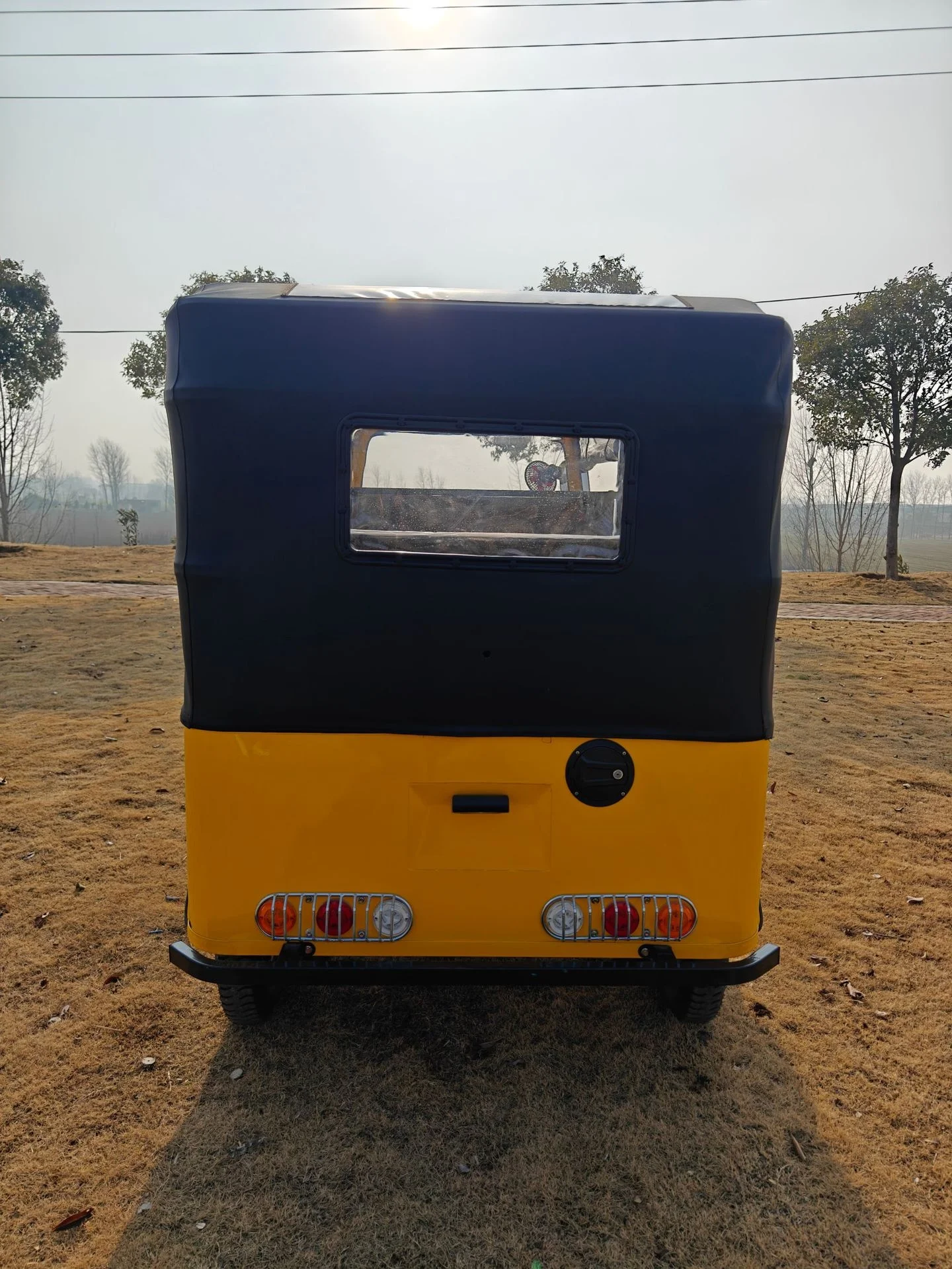 200CC Китай заводская цена моторизованный bajaj tuk дешевые бензиновые авто рикша для продажи