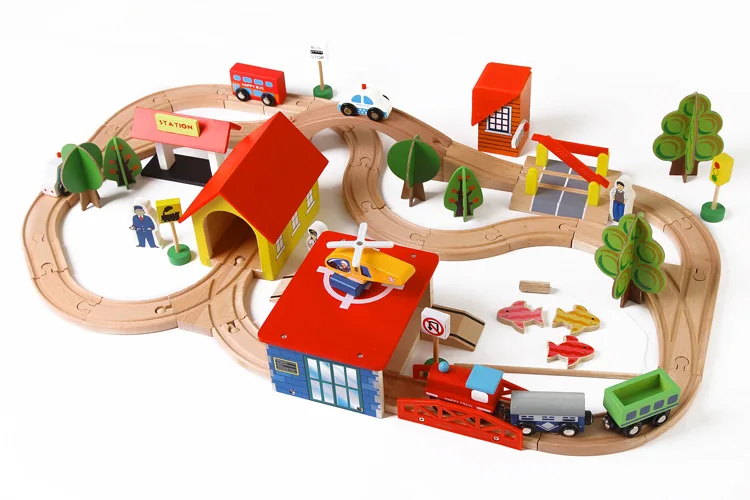 
69pcs High quality wooden magnetic railway train wooden train track educational toy for children 