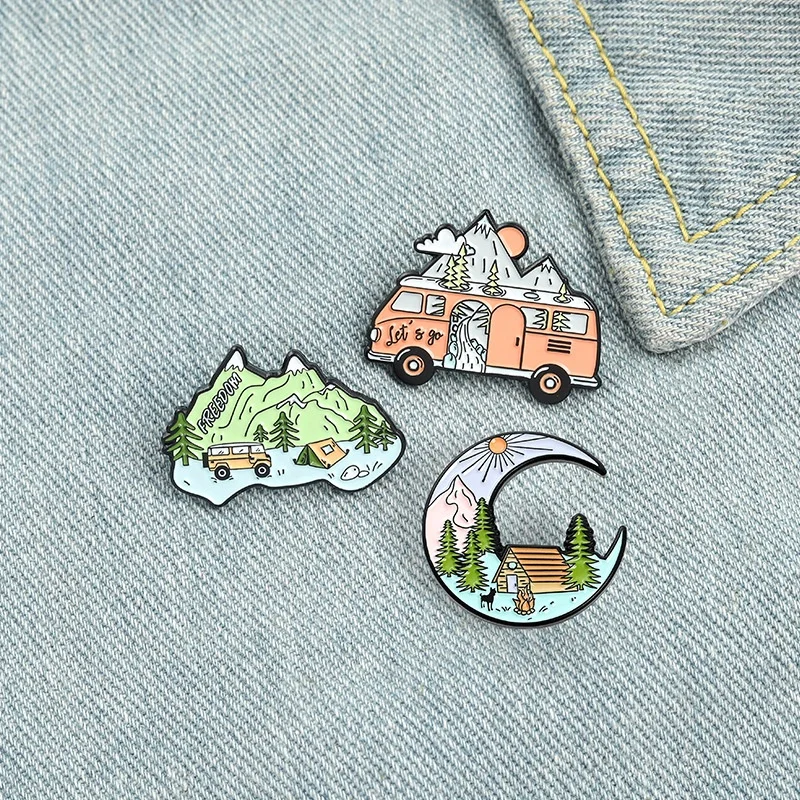 Simple river pine cabin tour car peak paint alloy brooch badge wholesale wholesale