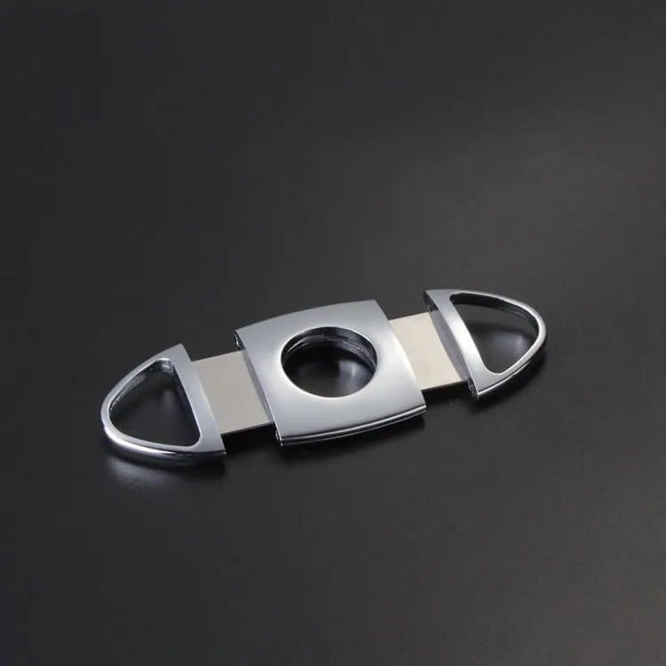 Online wholesale Portable Metal Smoking Cigar Accessories Stainless Steel Durable Manual Zinc Cigar Cutter