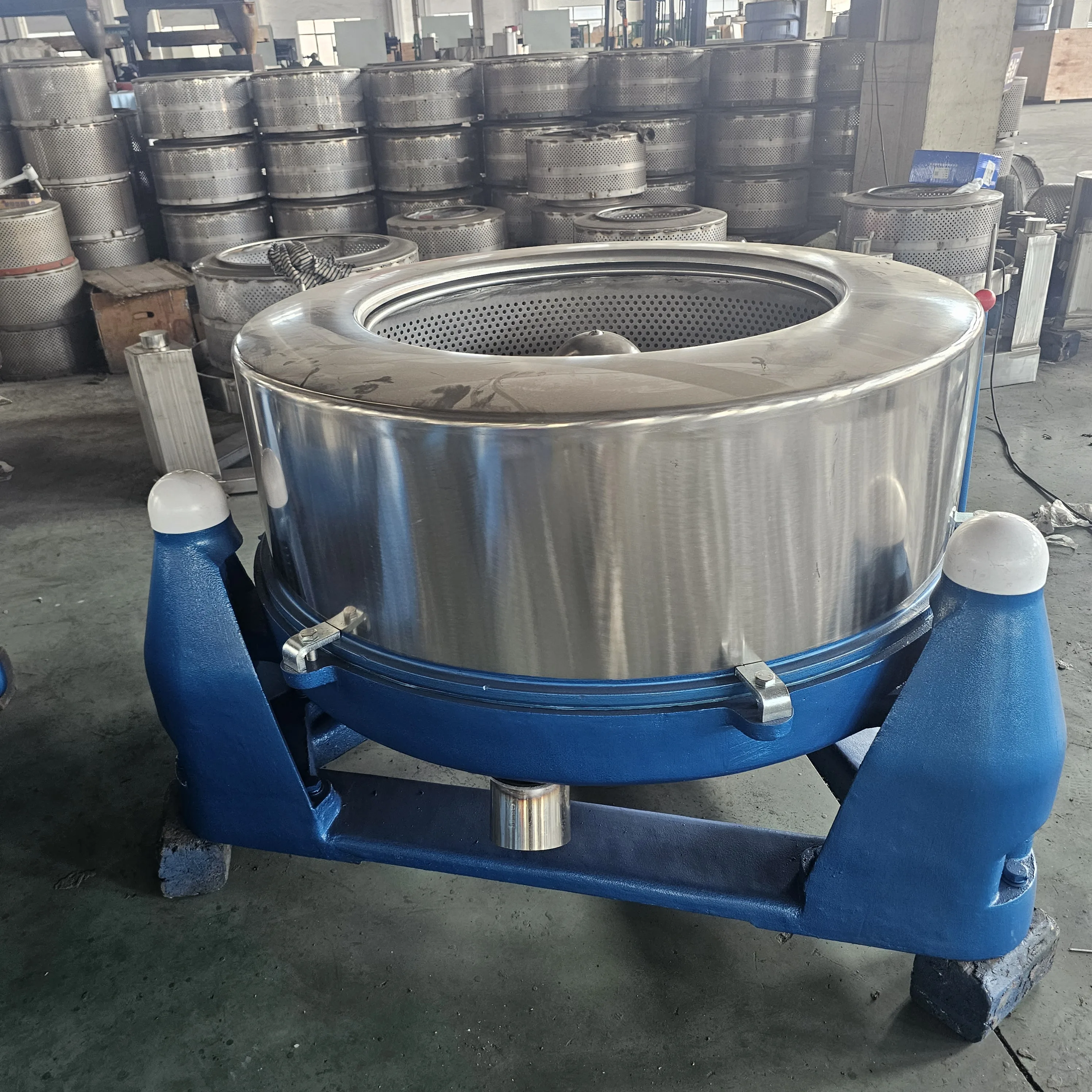 Commercial Laundry Equipment 30kg Capacity Centrifugal Spin Drying Machine with Stainless Steel Housing for Washing Dewatering
