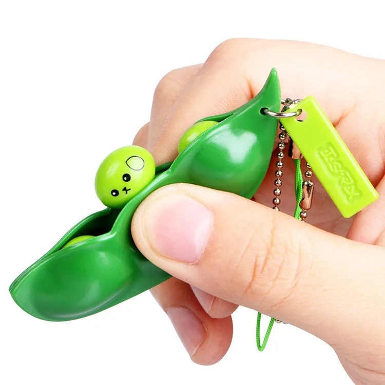 
Mgirlshe Amzon hot sale Edamame Keychain Fidget Bean Toys Squeeze a Bean Keyring Pea Keychain Soybean Cute Mochi Toys Gift 