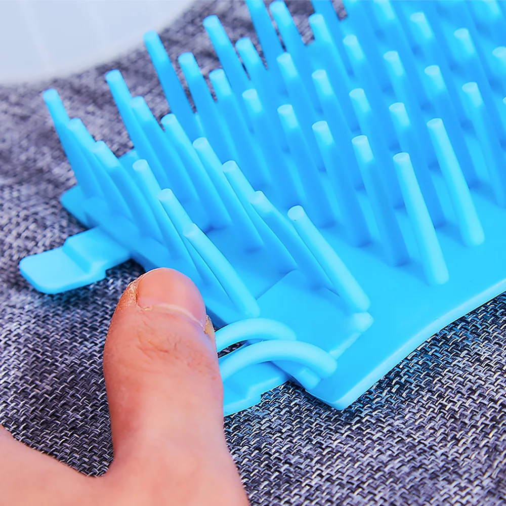 Portable Pet Paw Cleaner 2 In 1 Dog Paw Cleaner Pet Cleaning Brush Feet Cleaner For Dog & Cat Grooming