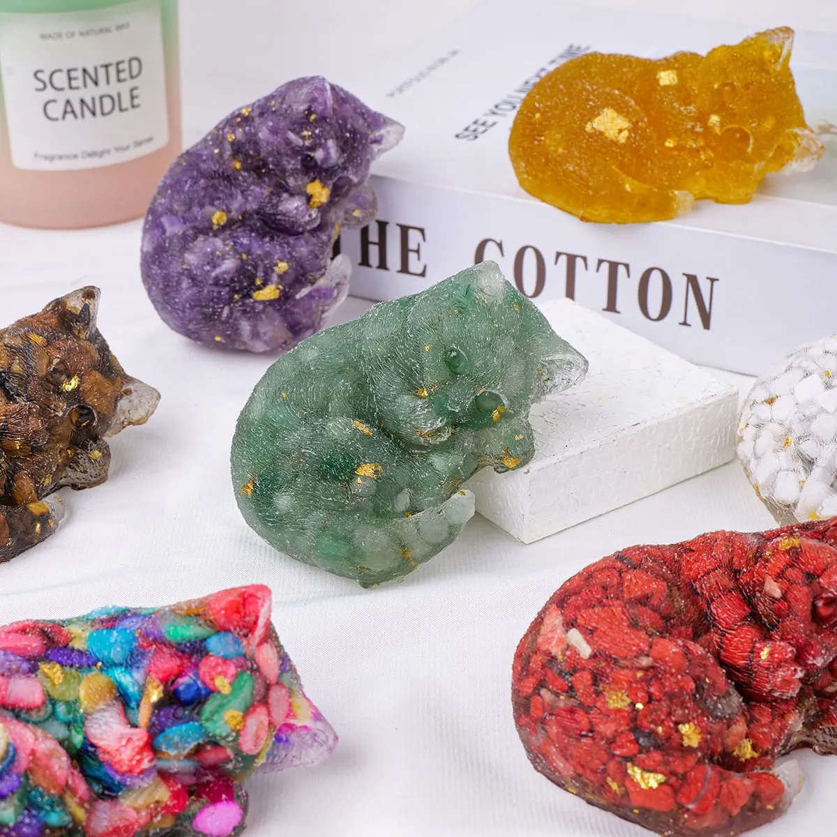 Wholesale Healing Crystal Stone Handmade Carved Epoxy Resin Crystal Sleeping cat Statue For Decoration Gift