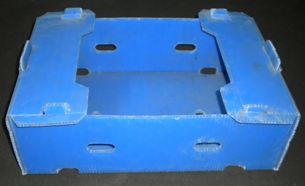Plastic crates for logistic