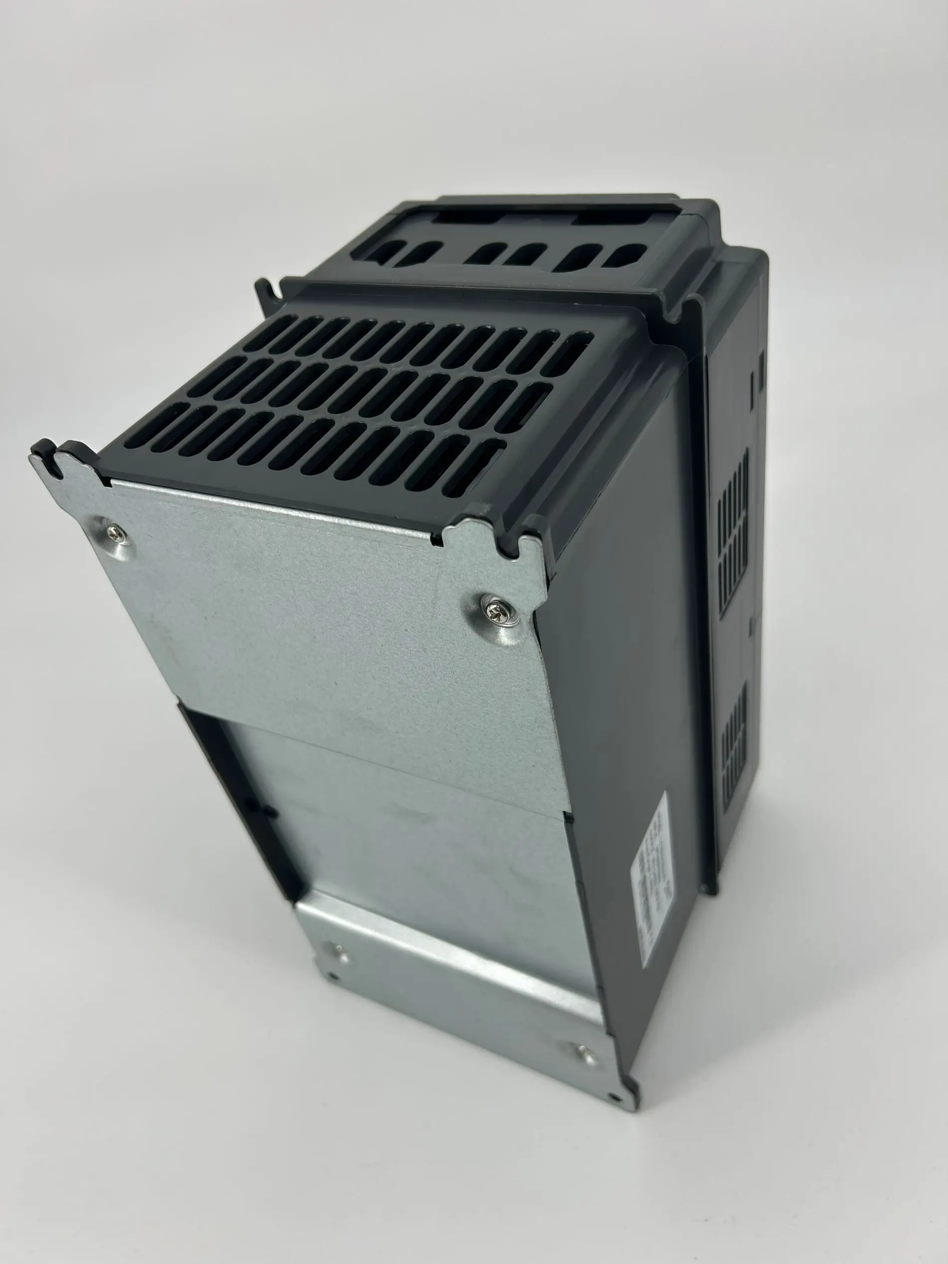 High Quality Wholesale VFD 3 Phase 7.5kw 15kw 18.5kw 22kw 30kw  Pump Vfd Frequency Inverter Converter solar water pump