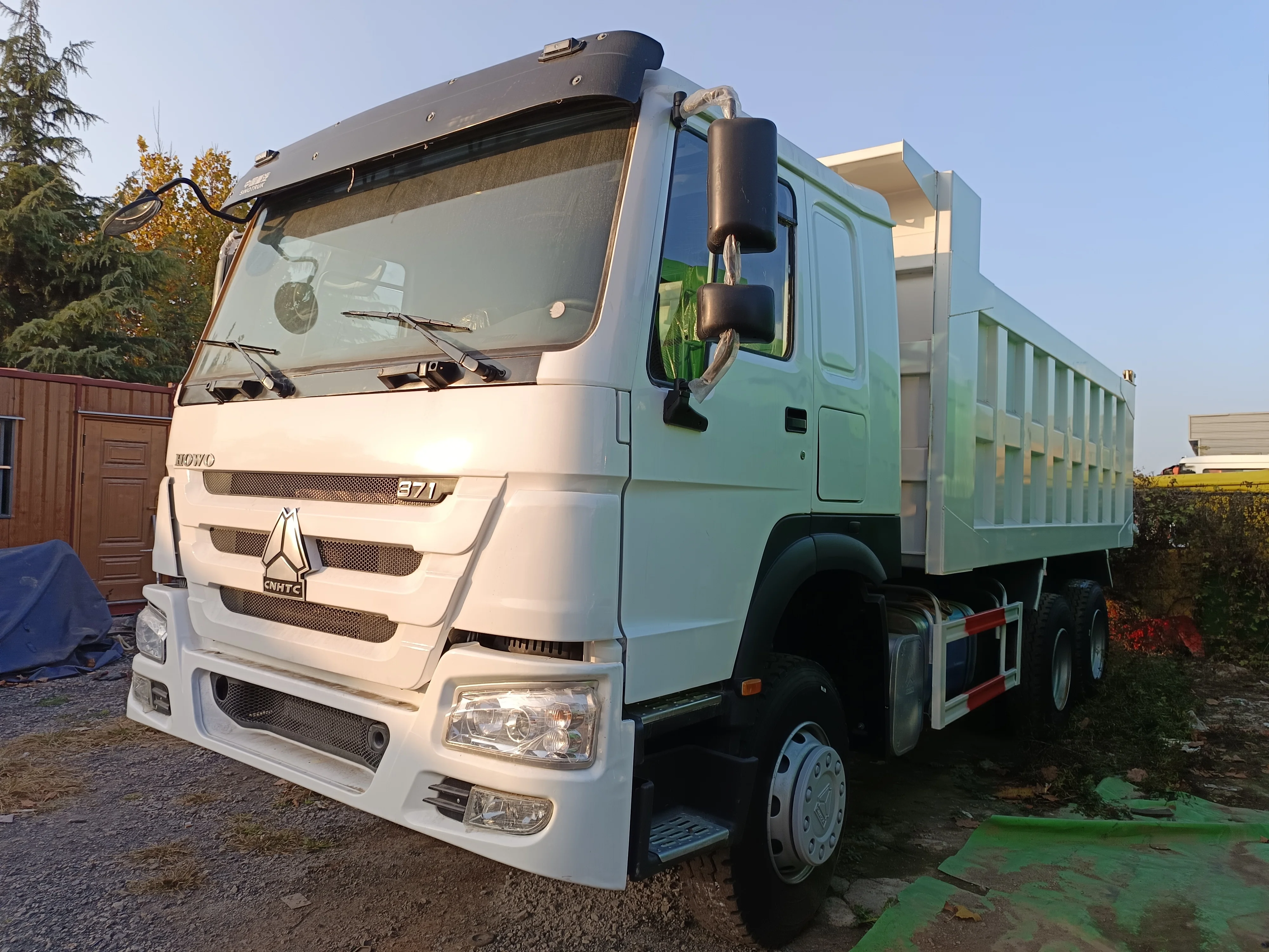 Дизельный самосвал HOWO 6X4 RHD новый стальная техника Китай автоматическая гидравлическая конструкция евро 2 выброс