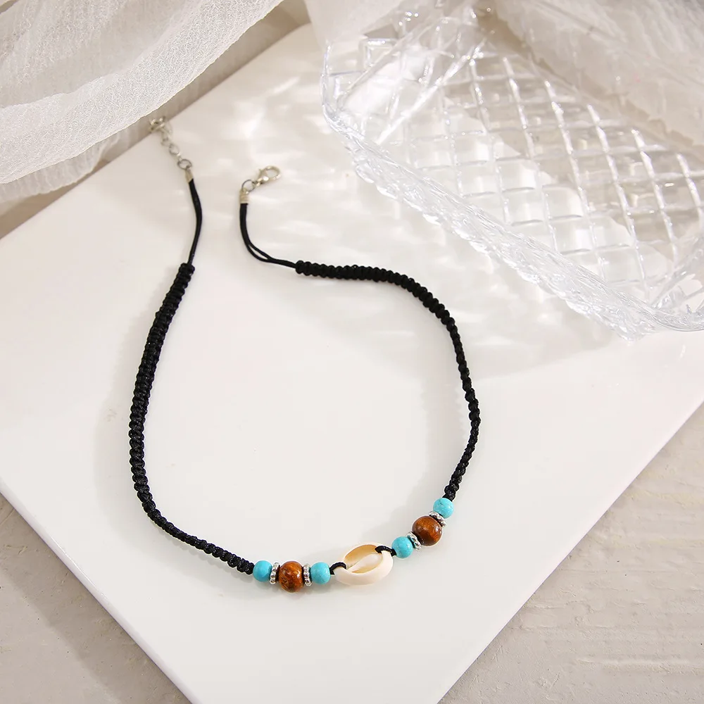 Creative retro handmade knitted collarchain green pine necklace ethnic wind shell necklace wave saga Yafeng neck chain