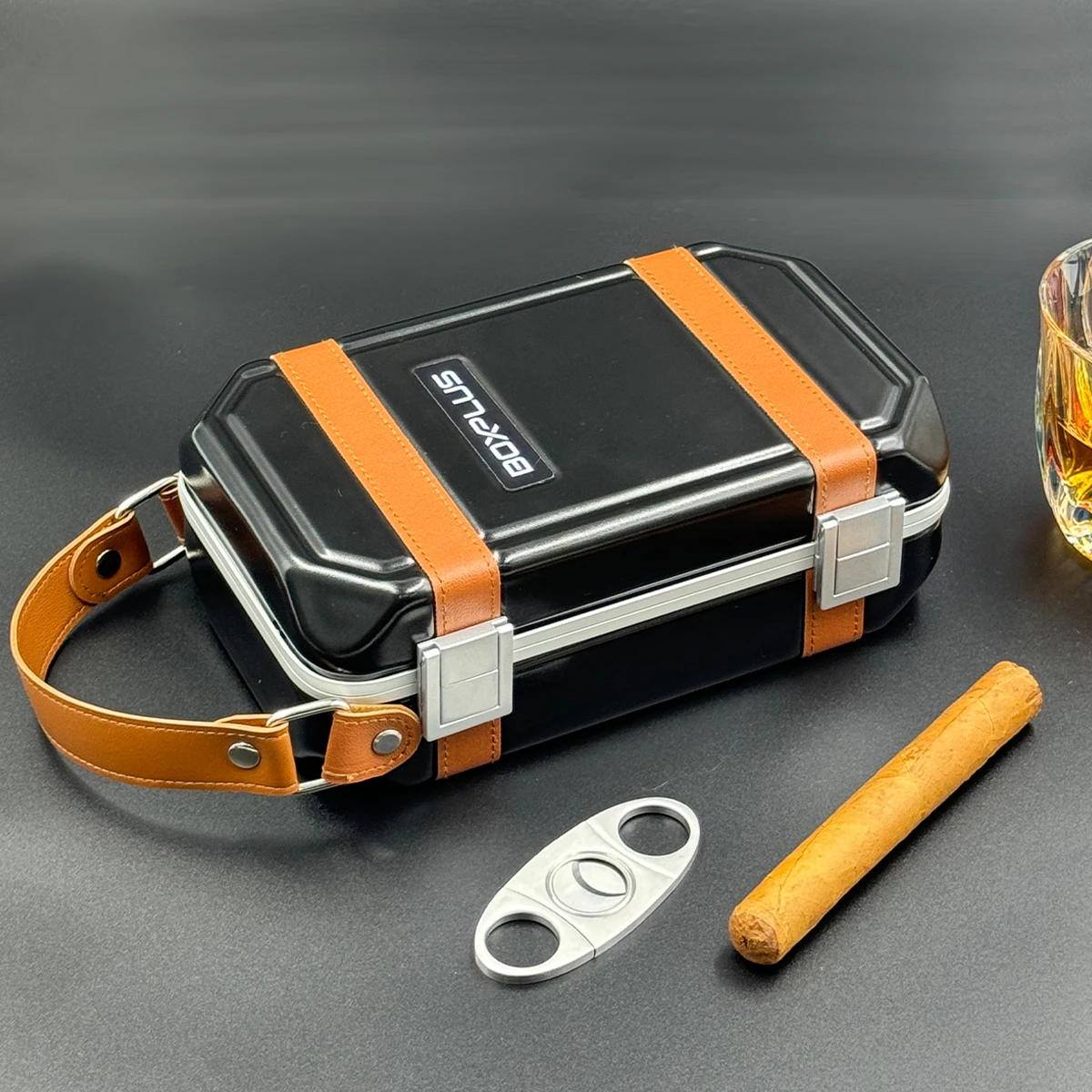 OEM Plastic Cigar Case Luxury Portable Cigar Gift Box Cigar Travel Humidor for men gift