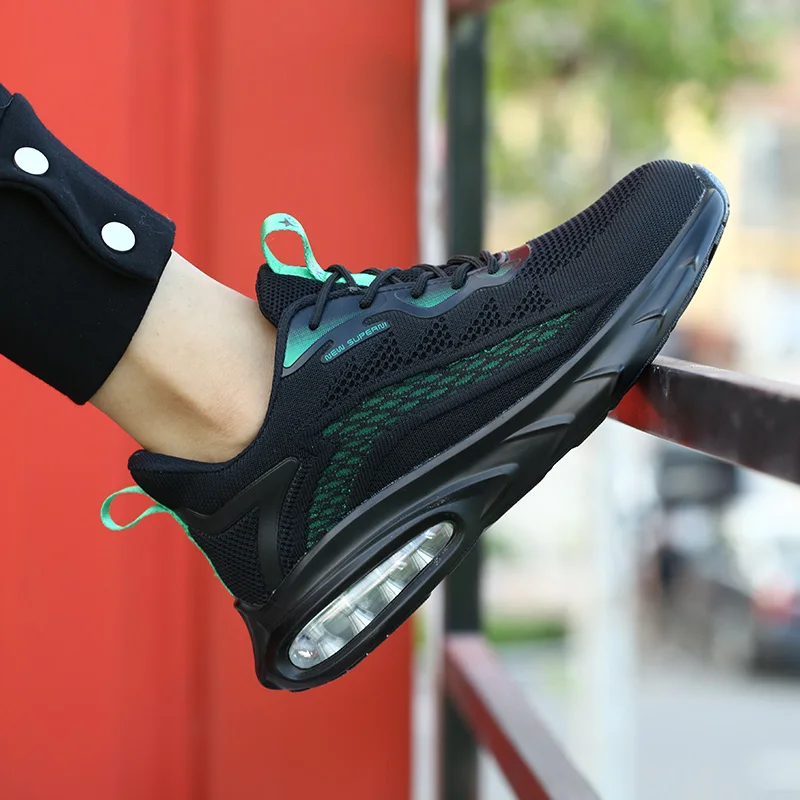 Factory Price Fashion Steel Toe Men Proof Breathable Sneakers Protective Sport Work shoes, Lightweight safety shoes 8805