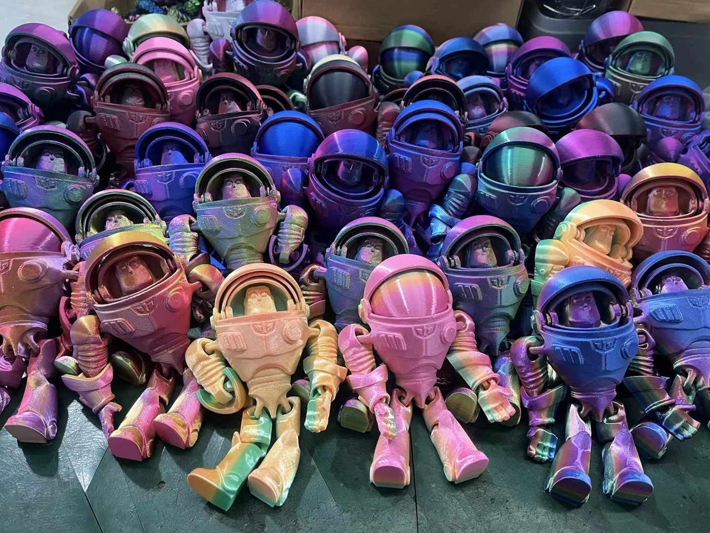 3D printing service PLA activity toy chameleon fish snake salamander gecko shark octopus toy