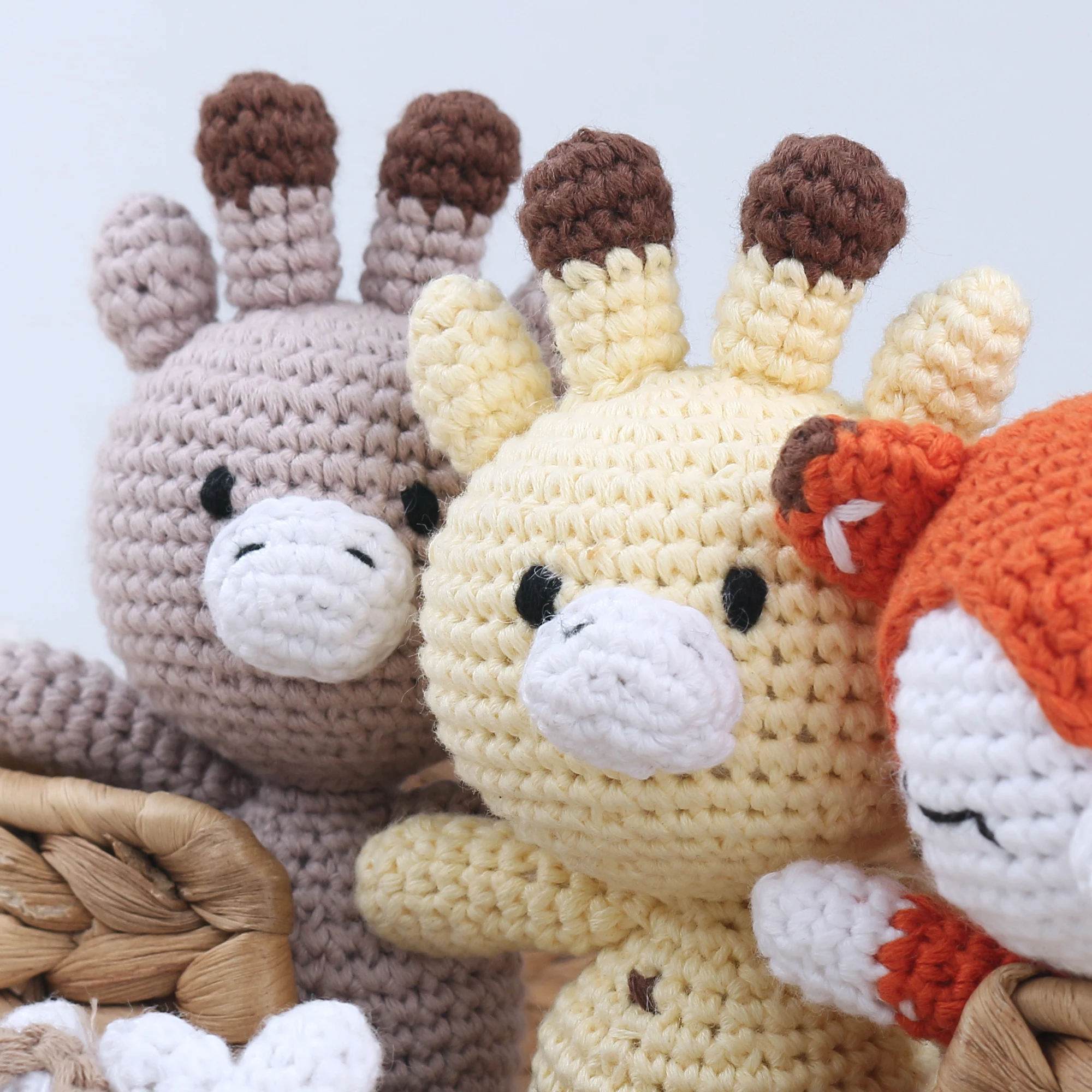Handworked Yarn Crocheted Animals Toys Custom Amigurumi Knitted Dolls Stuffed Gifts
