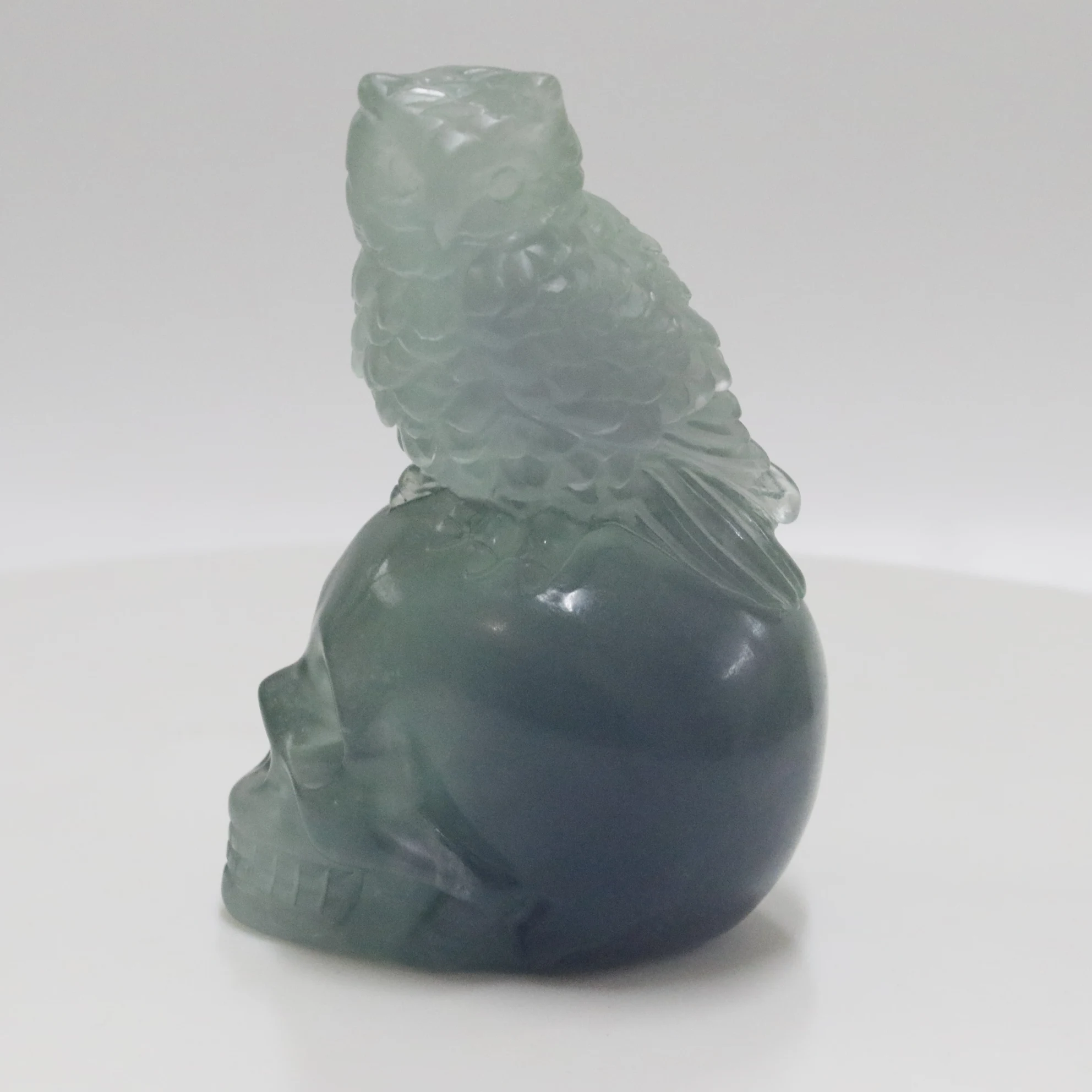 Natural Fluorite Crystal Carved Skulls Crystal Carvings Skulls With Owl  For decoration