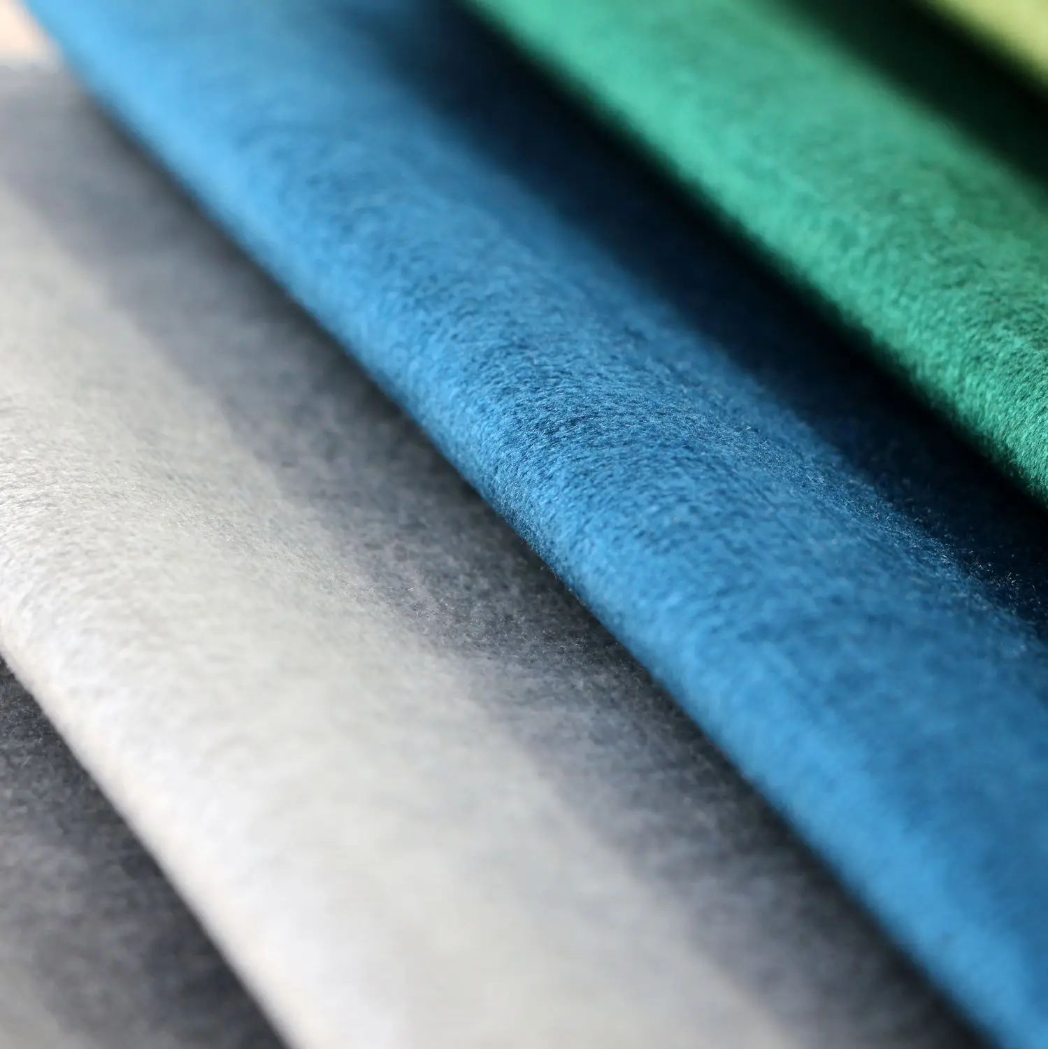 Yarn Dyed Sofa Fabric Polyester Knit Printed Holland Velvet Fabric Bonded Velour Price Per Meter Velvet Fabric for Sofa