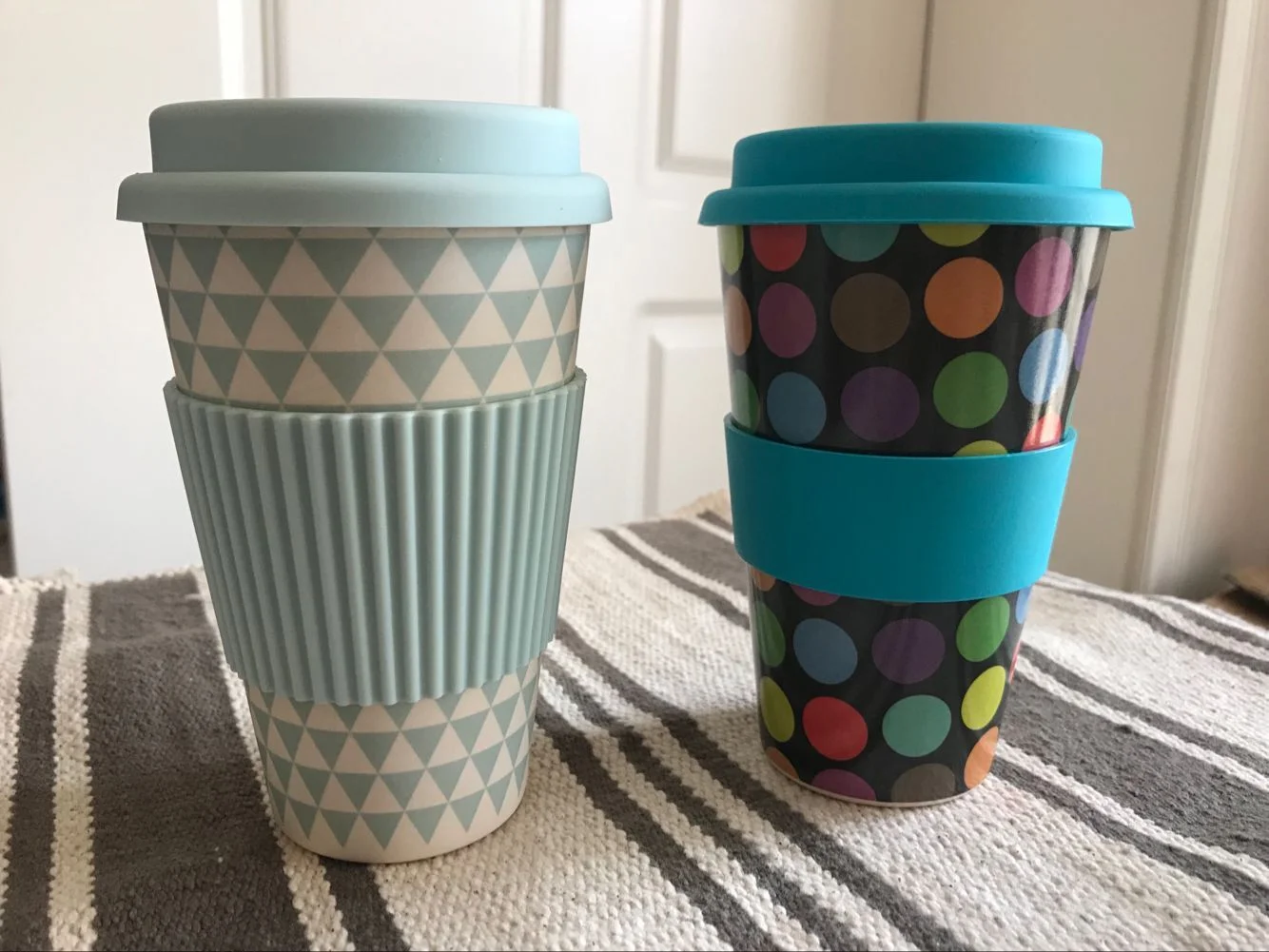 Non-toxic Eco-friendly Mikenda Unique Design Contracted Appearance Multifunctional Bamboo Fiber Drink cup with Silicon One lids