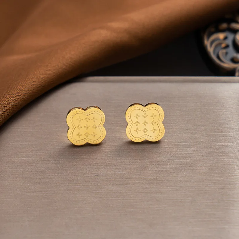 Hot Sale Luxury 18k Gold Plated Stainless Steel Jewelry Bracelet Lucky Ladies Four Leaf Clover Bracelet Necklace Earrings