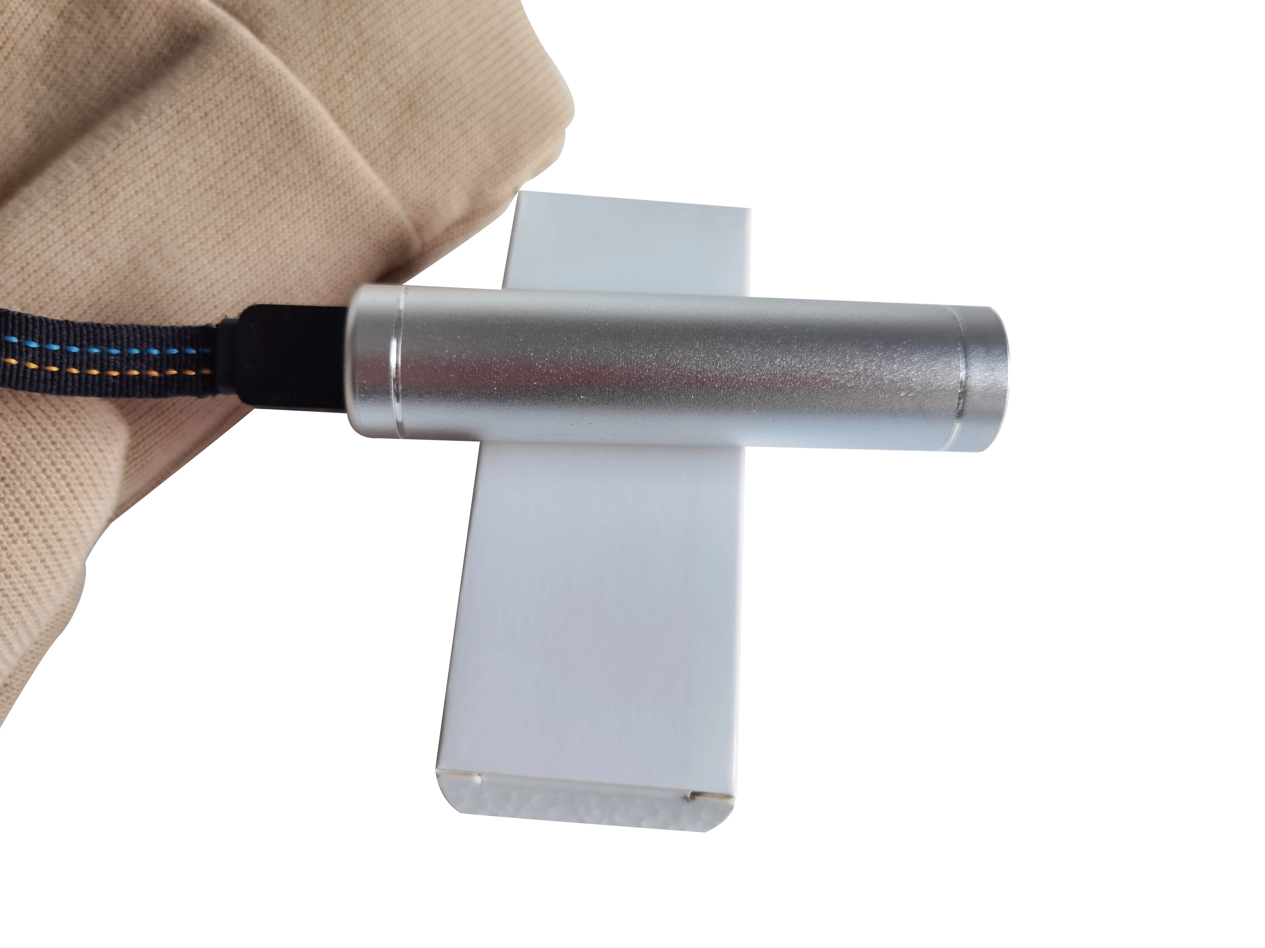 New Arrival 5 V Small Portable New Design Fast Heating Electric Heating Scarf For Cold Winter Outside Warm Your Neck