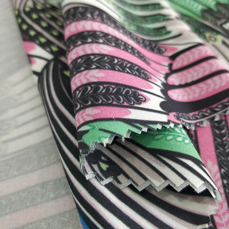 Прямая поставка из Китая текстильная фабрика 100D 4 способа стрейч 97% полиэстер 3% спандекс ткань с цифровой печатью для одежды