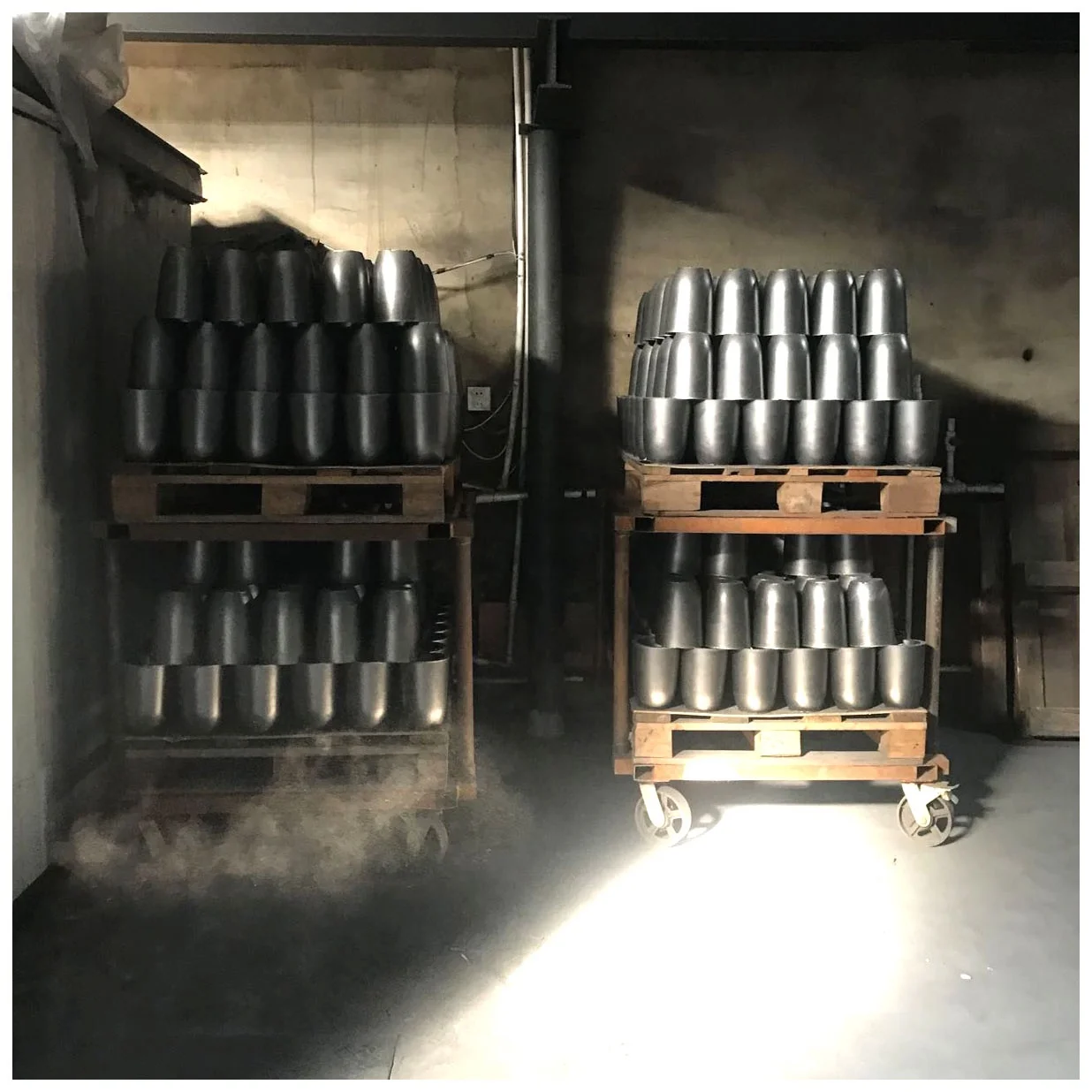 Заводская поставка и изготовление тигля из графитовой глины для рафинирования золота