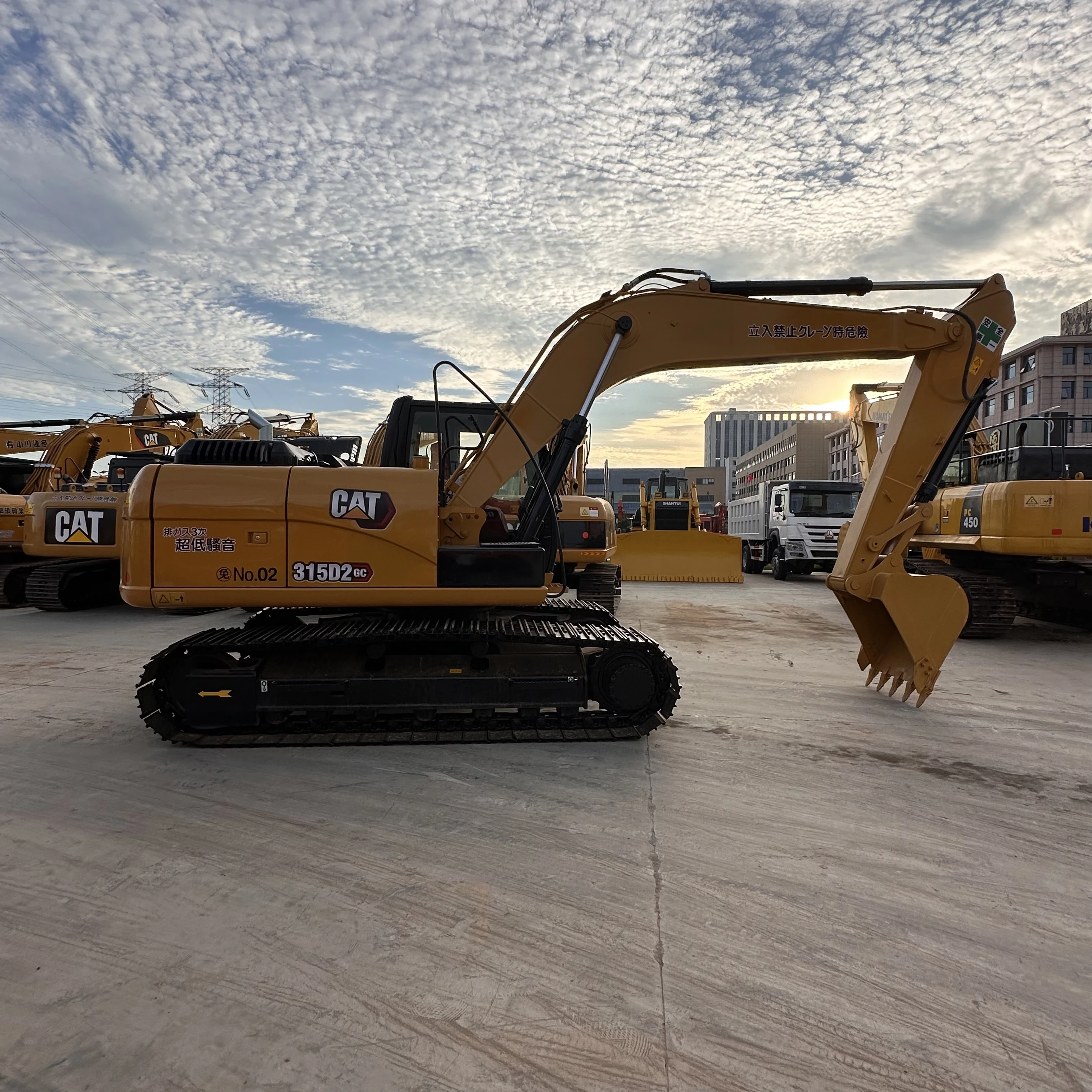 Используется оригинальный гусеничный экскаватор Caterpillar Cat315D2GC 15 тонн гидравлический цилиндровый строительное оборудование машина для продажи