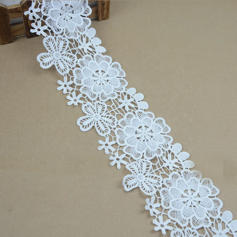 Factory supplier  guipure lace robe chemical crocheted mesh lace trim robe water soluble lace ribbon cotton for garment decor