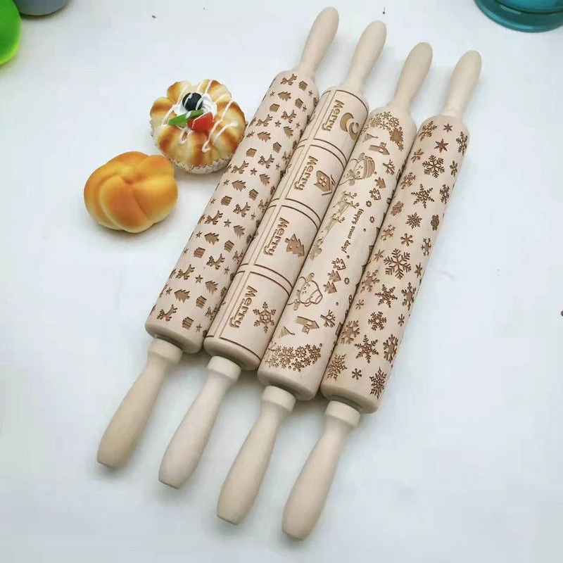 High quality wood rolling pin Embossed Rolling Pin with Christmas Pattern