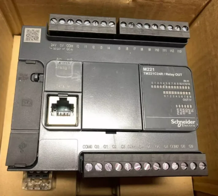 Hot sale M221 TM221C40R Programmable Logic Controller PLC Modicon for Schneiderss