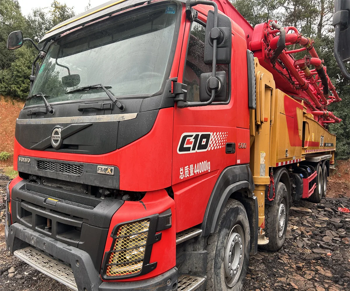 SANY Zoomlion 36m 46m 38m 42m 52m 56m 66M concrete pump trucks benzz VOL chassis used cement pump truck 66M