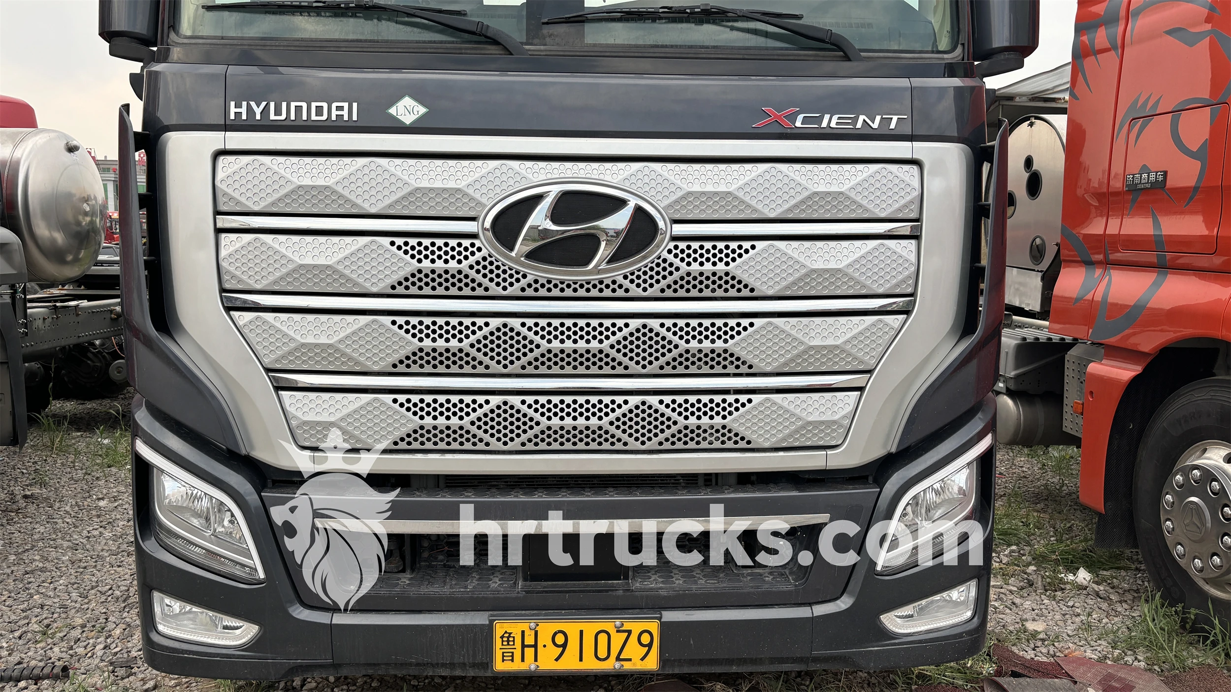 HYUNDAI Heavy Duty Powerful Reliable Fuel Efficient High Performance Long Distance 6x4 Tractor Head