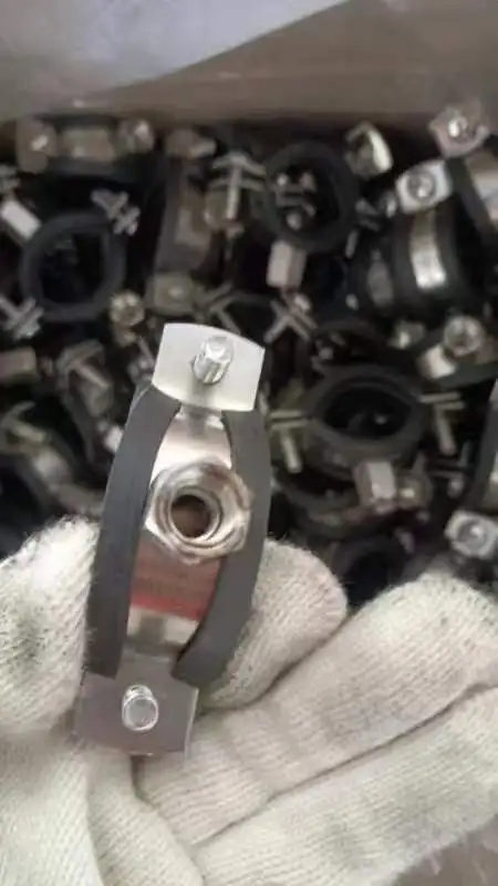 Hot Selling With Rubber Carbon Steel M8+M10 Metal Pipe Clamp Pipe Hanger for Water Pipe