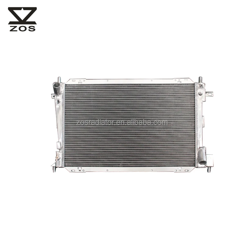Cooling  Radiator For Ford Crown Victoria Lincoln Town Car / Mercury Grand Marquis 1998-2005
