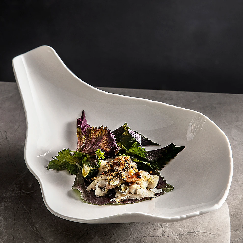 Platos base de porcelana предлагает роскошные уникальные другие креативные керамические посуда для ресторана специальные блюда