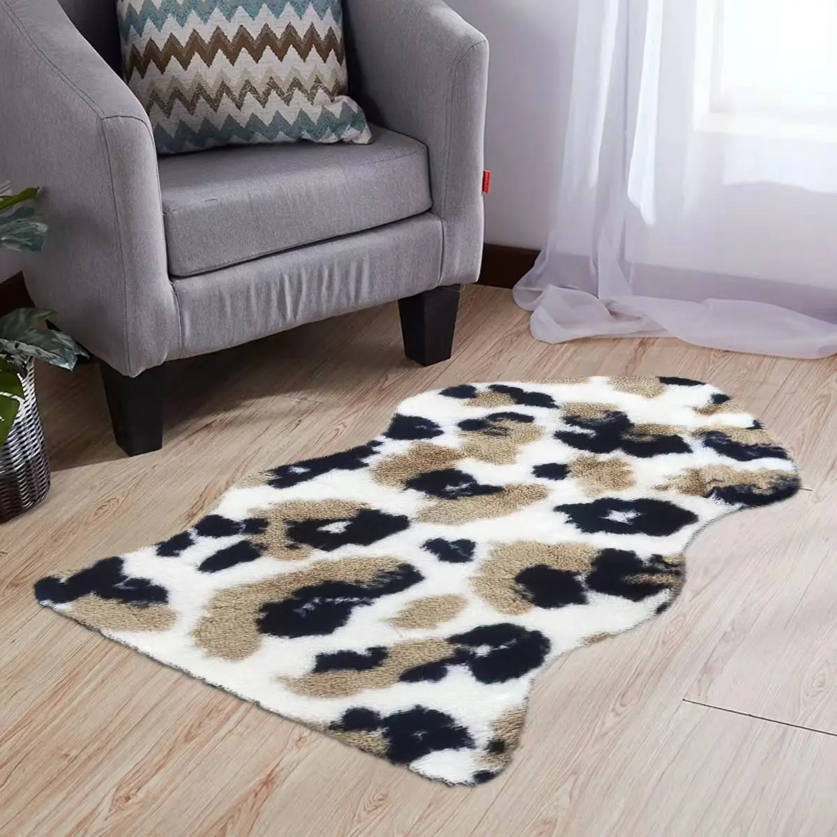 Modern Luxury Rug Imitation Rabbit Fluffy  Leopard Print Fur Fish-shaped Carpet for Living Room Bedroom  Bathroom Office Prayer