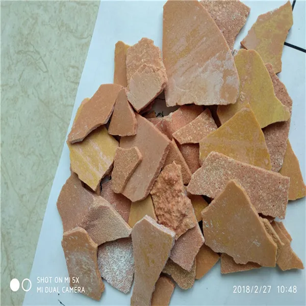 Big sliced sodium sulfide as reducing agent chemical