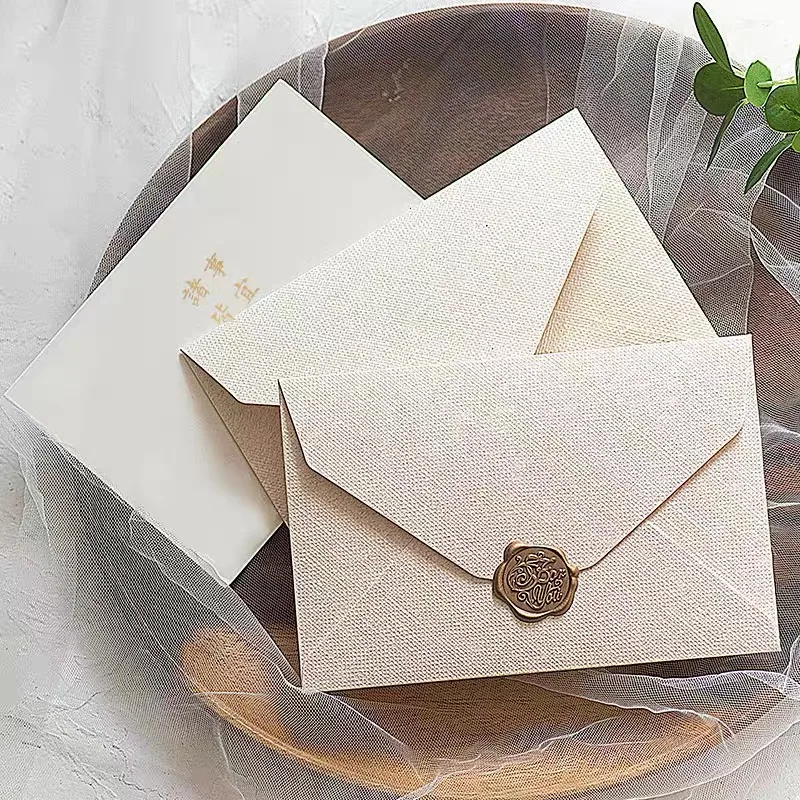 Customized simple Western style linen texture kraft paper stationery wedding invitation envelope