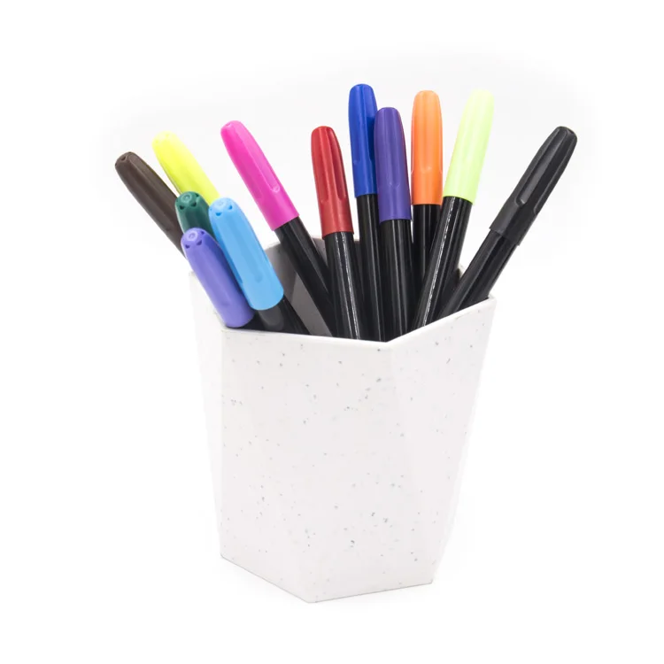 OEM colorful washable fabric markers  permanent waterproof fabric marker pens Perfect for DIY Writing on Clothing