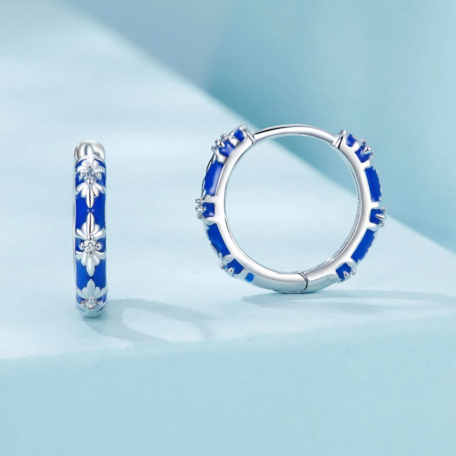 Noble retro blue iris earrings for women European and American popular s925 sterling silver earrings