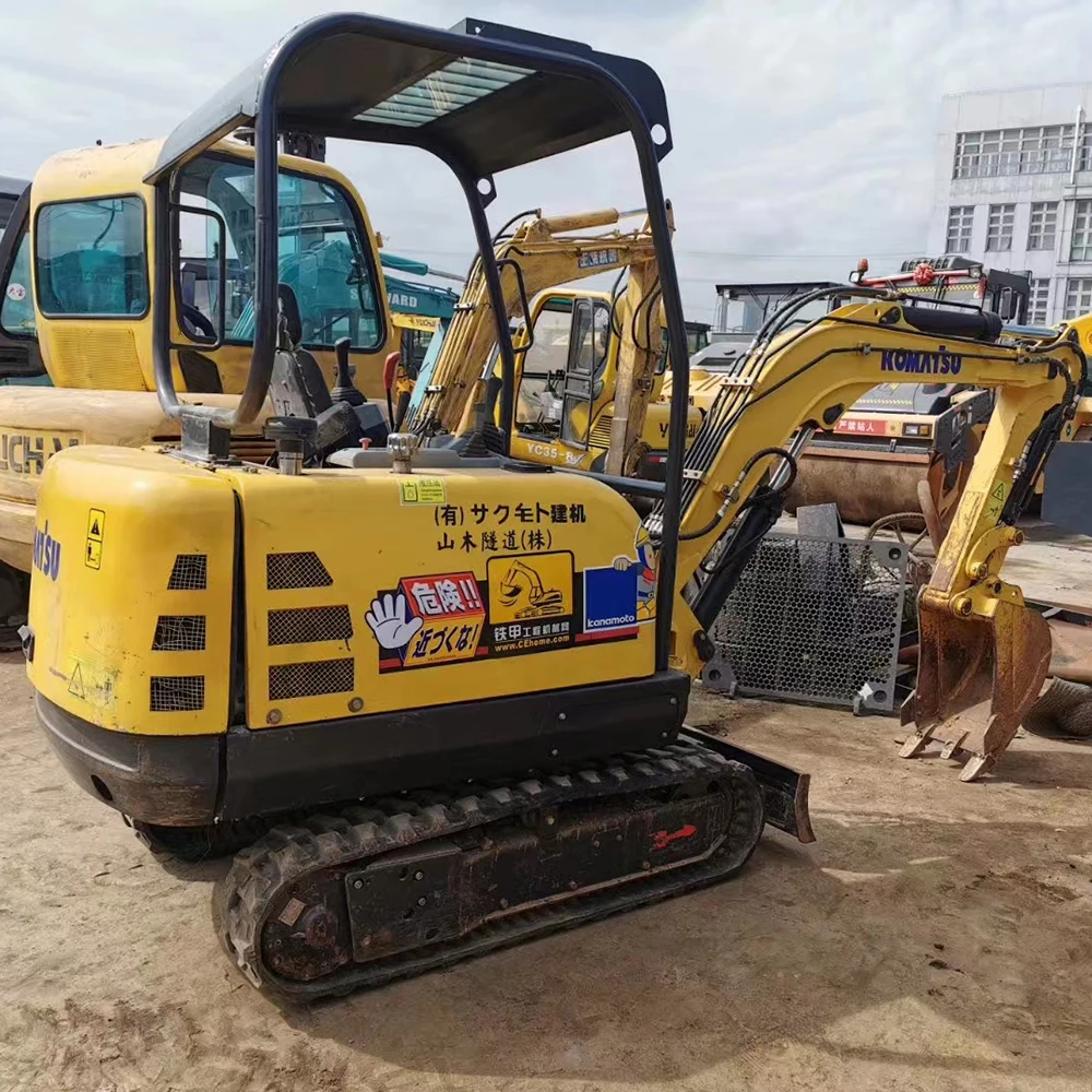 Used  Komatsu PC25  Mini Excavator For Sales 3Ton Hydraulic Crawler Digger PC20 PC30