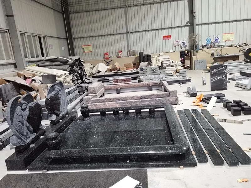 Large Granite Heart Shaped Angel Headstone For Cemetery Emerald Pearl Angel Gravestone Headstone with Factory Price