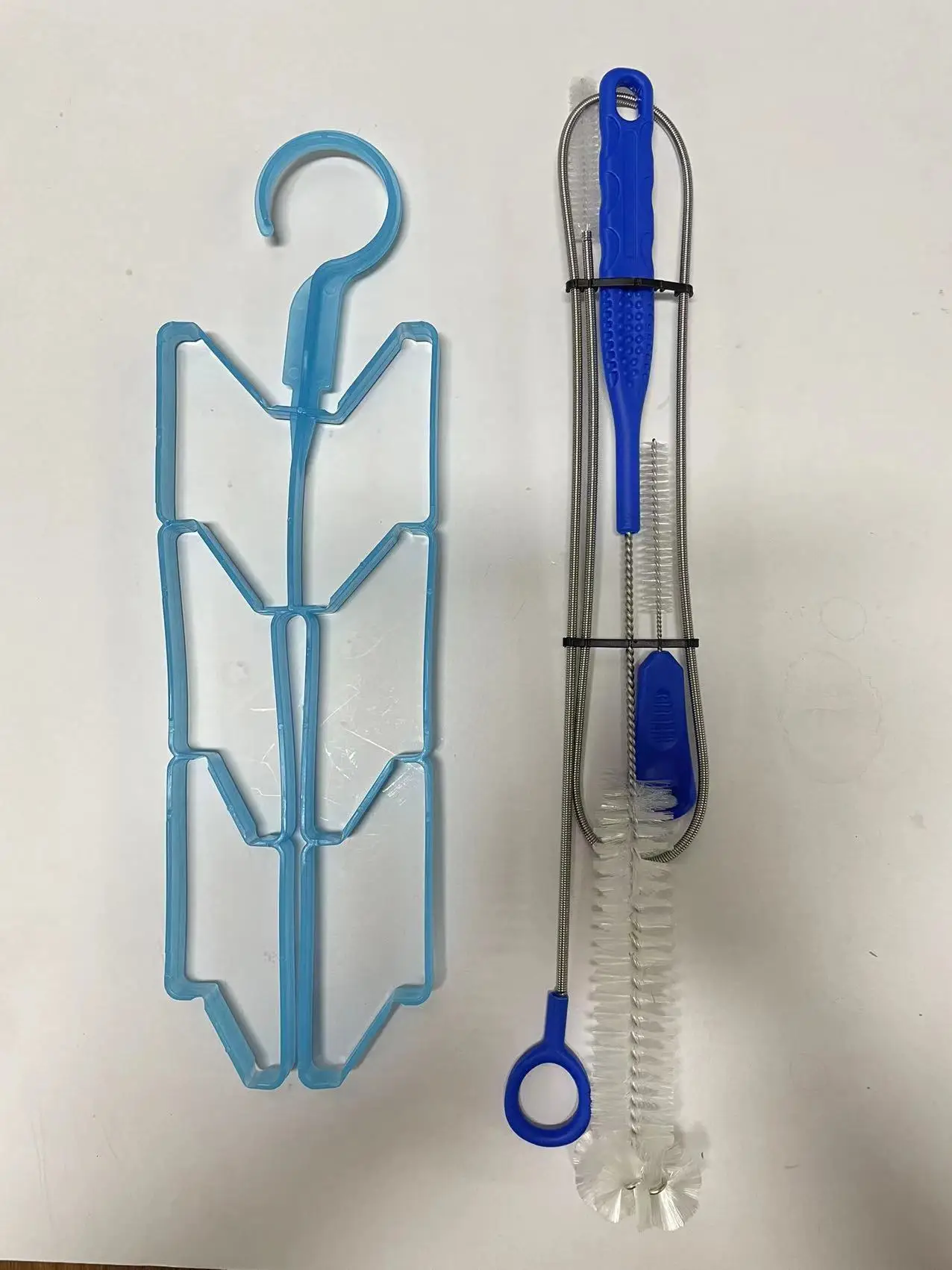 JIAYI Wholesale 4-In-1 Hydration Bladder Water Bag Tube Brush Bottle Tools Cleaner Cleaning Kit