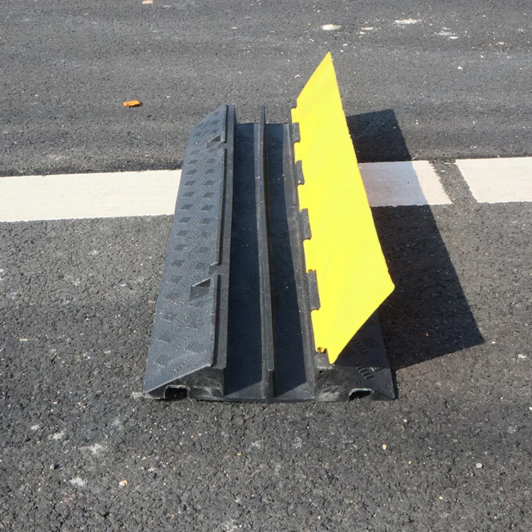 Factory Heavy Duty Rubber Ramp Cover Wire Ultra Thin Floor Cable Protector