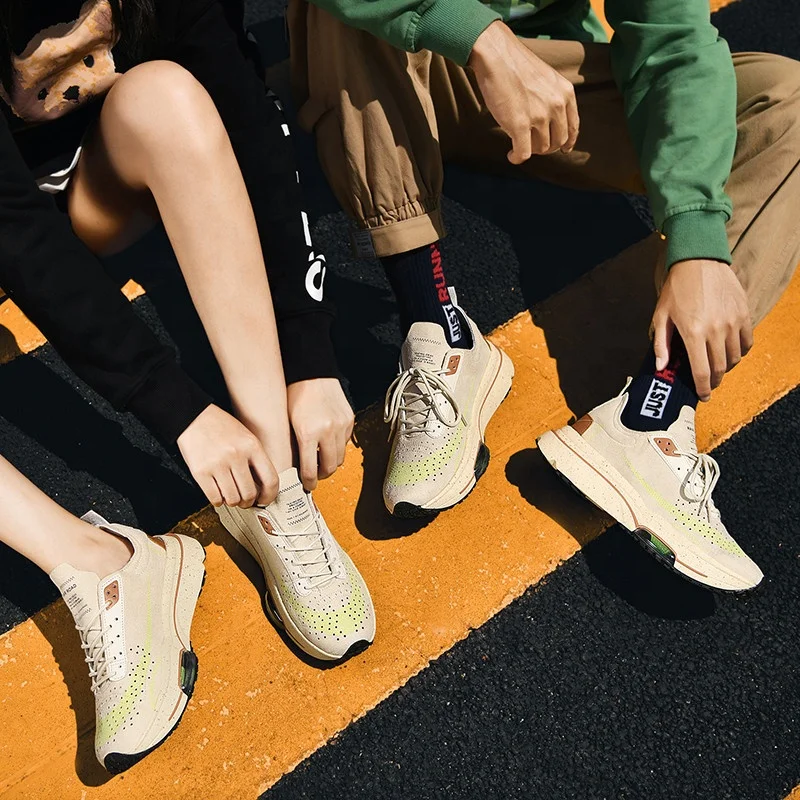 Shoe Manufacturer Factory Wholesale Custom Sport Shoes Zapatillas Deportivas Suede Black White Men Casual Running Sneakers