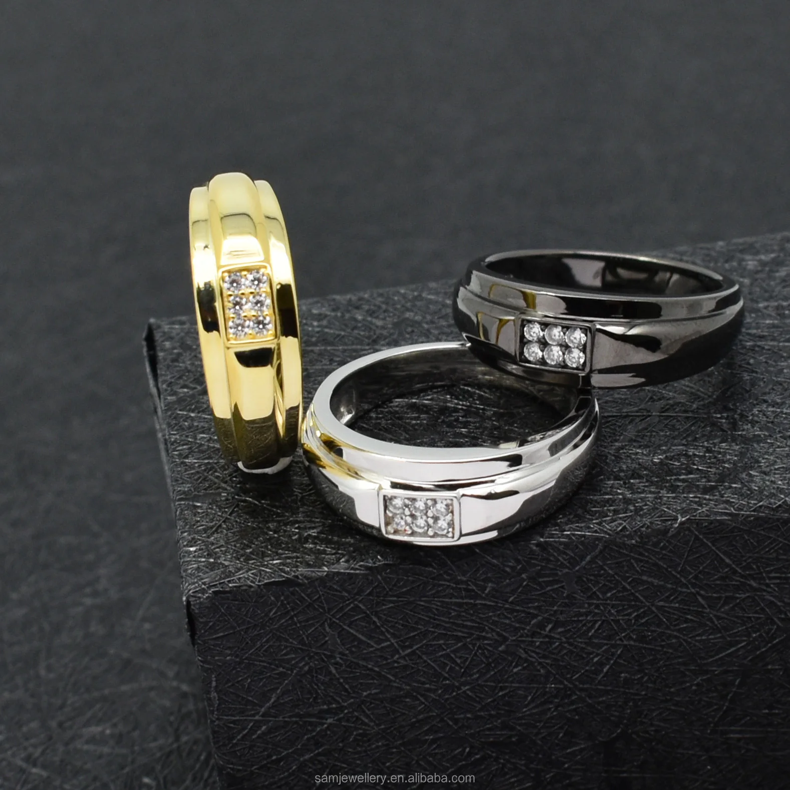 Best Selling Men Jewelry Saudi Arabic 18k Gold Plated Noble Man Engagement Band Finger Ring