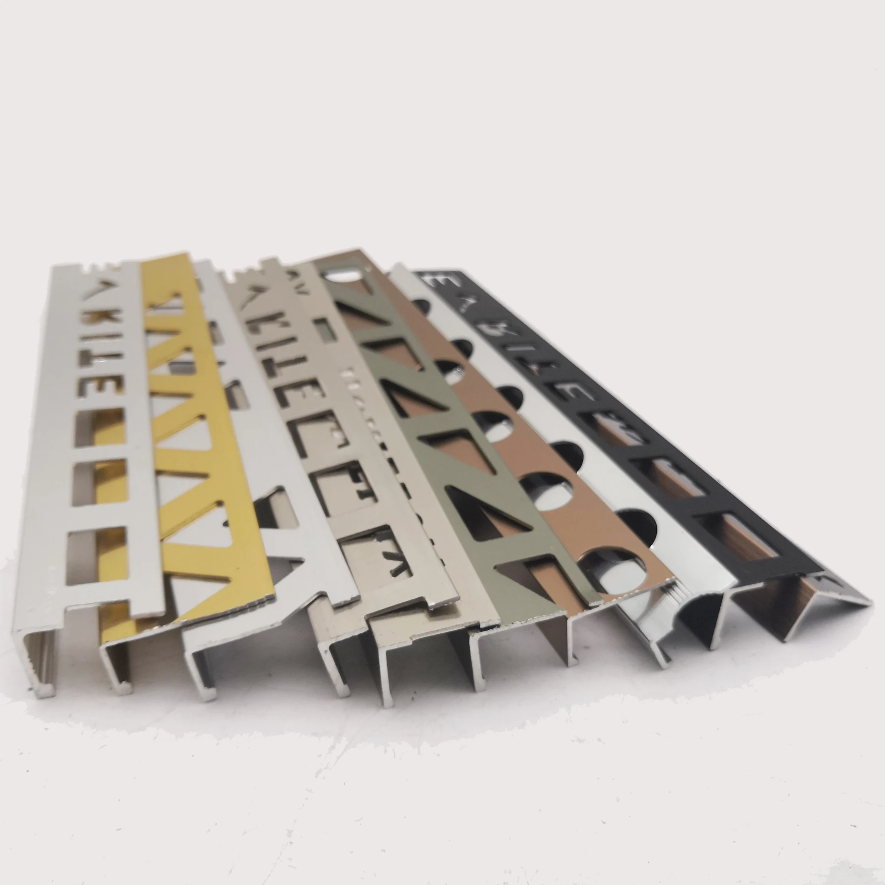 Заводская поставка, декоративная окантовка, алюминиевая керамическая настенная плитка, отделка