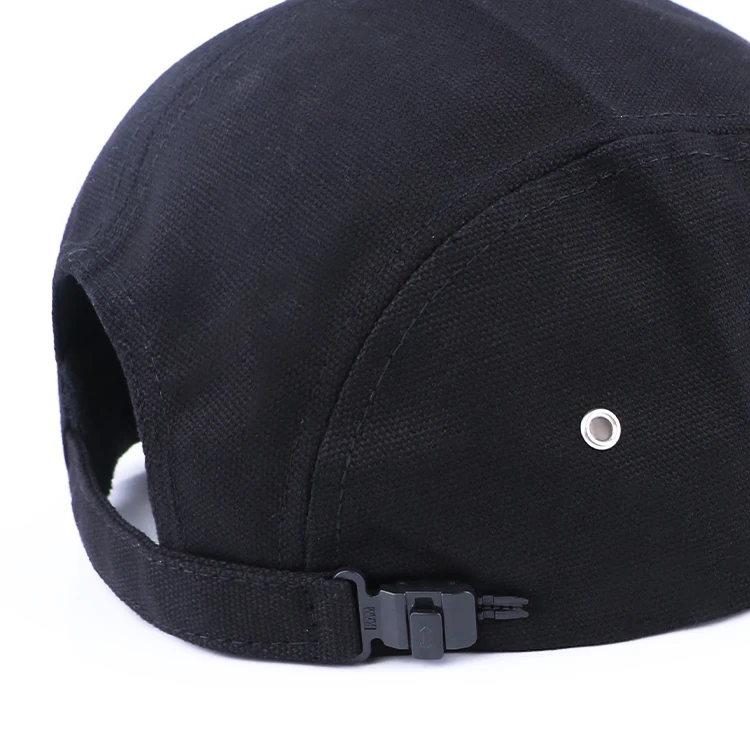 Qianzun Manufacturer black custom embroidered color block canvas hats 5 panel twill hat with metal buckle