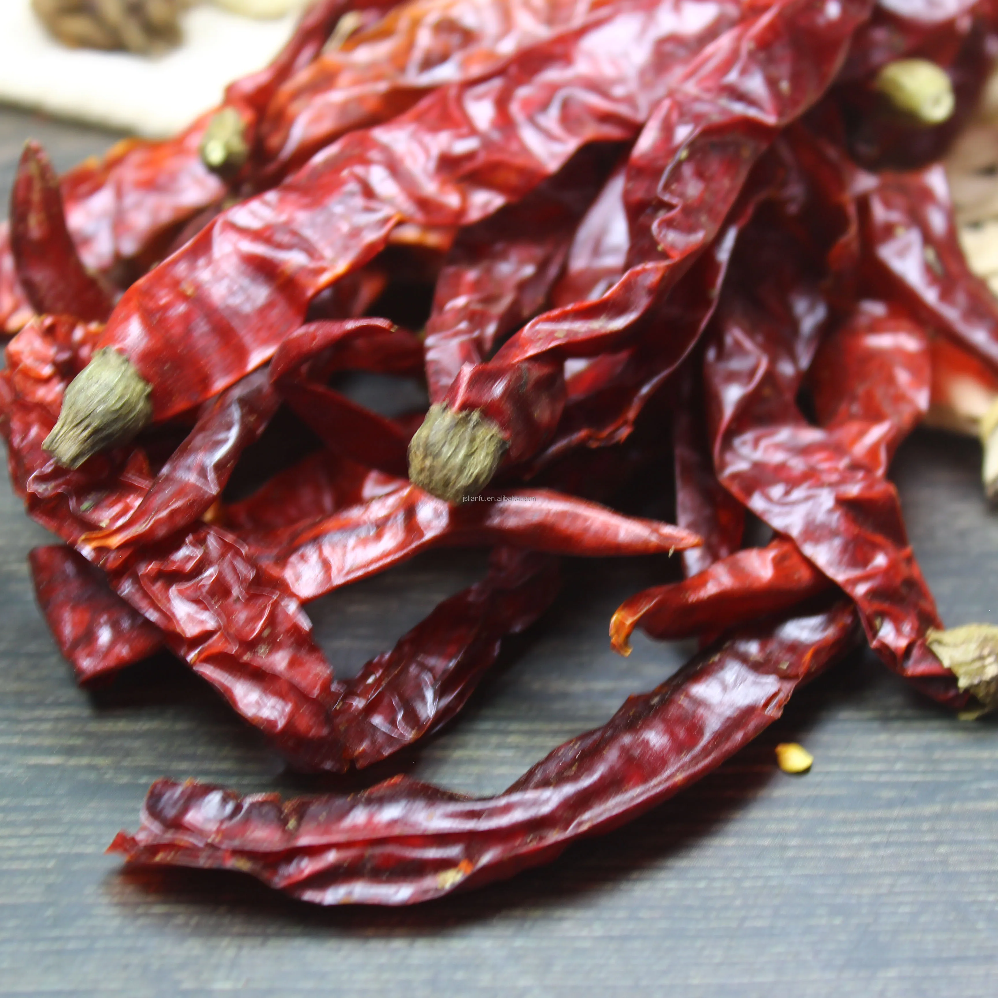 Wholesales Bulk Shipment from Factory High Quality Chili Pepper Er Jing Tiao for Sale