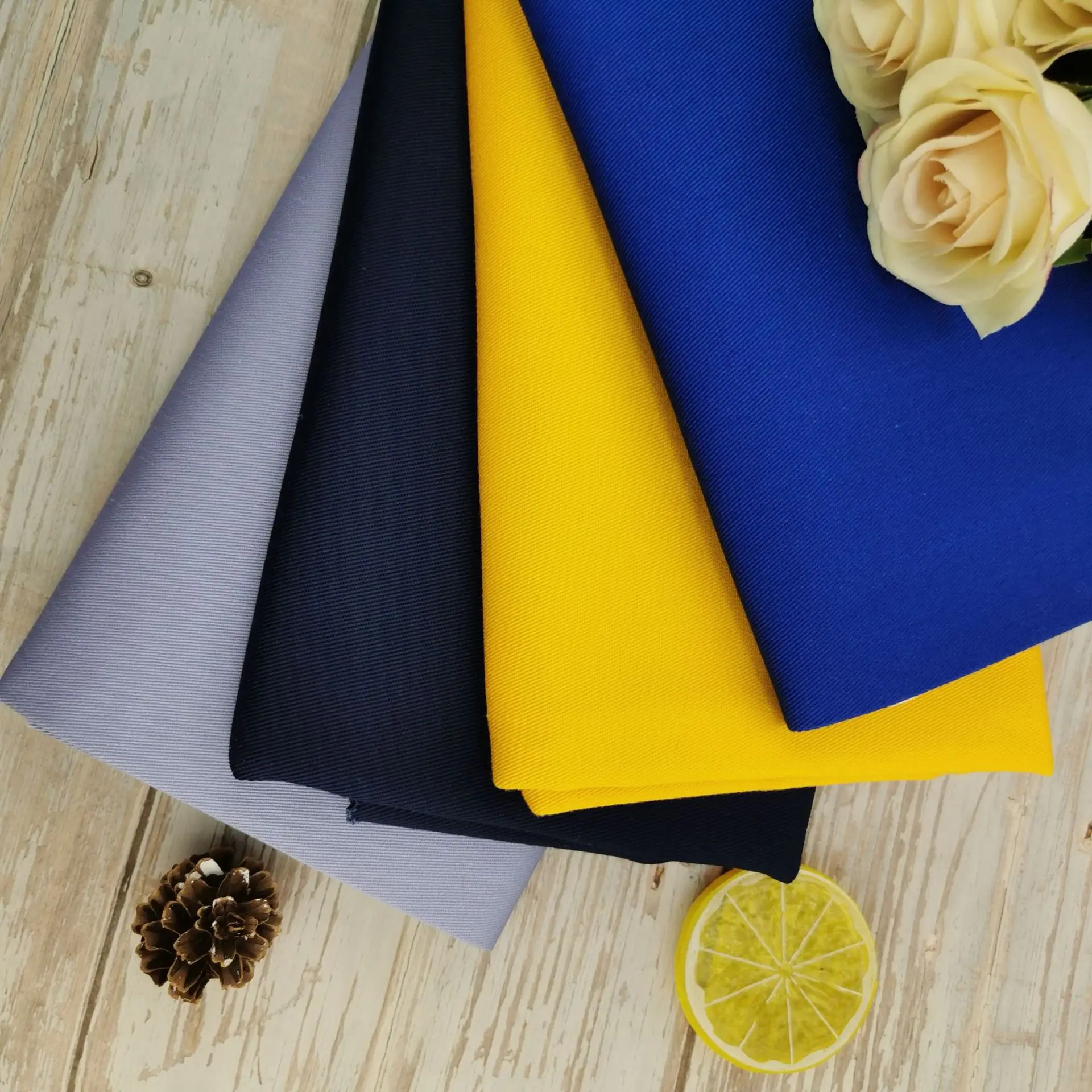 Текстильный костюм Ready colors 35% хлопок 65% поли саржа 280gsm Мужская подходящая ткань для брюк stocklot